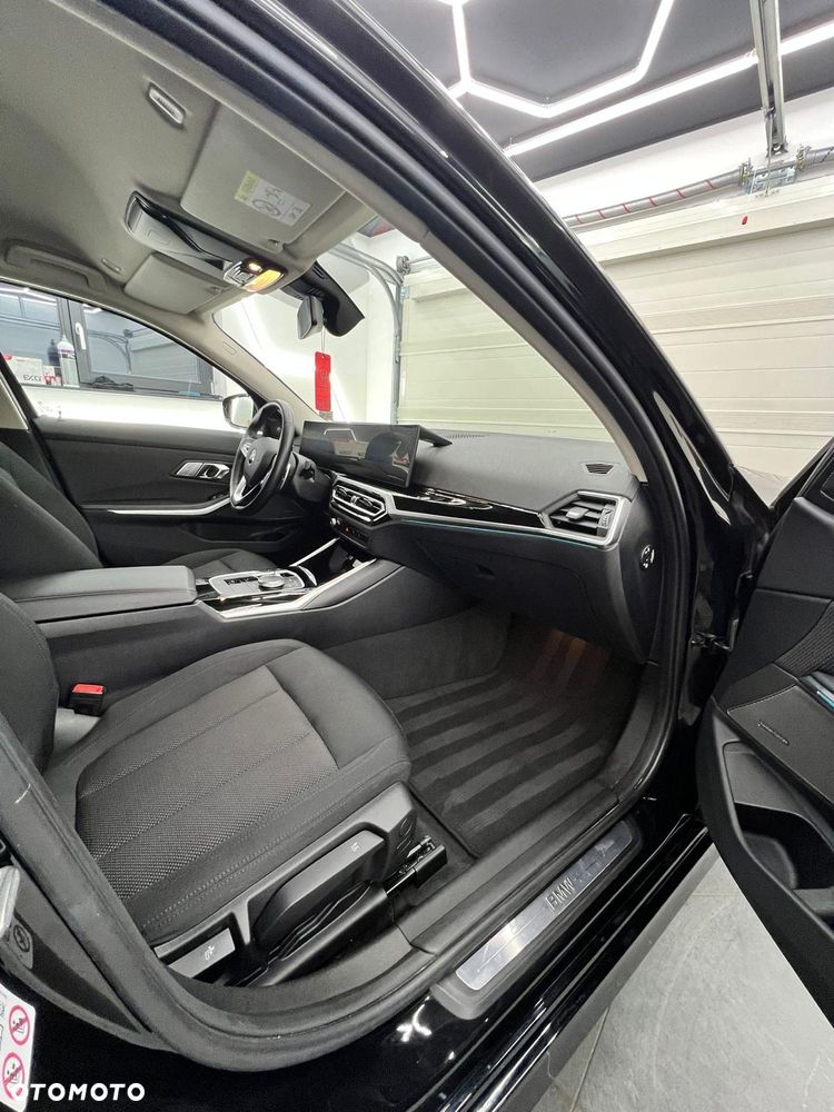 BMW Seria 3 318d - 8