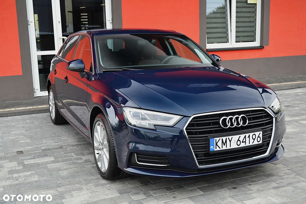 Audi A3 Sportback - 4
