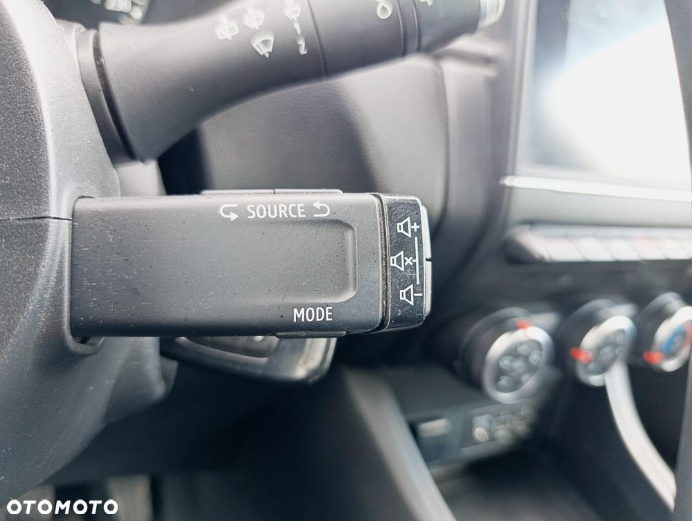 Renault Captur 1.0 TCe Intens - 18