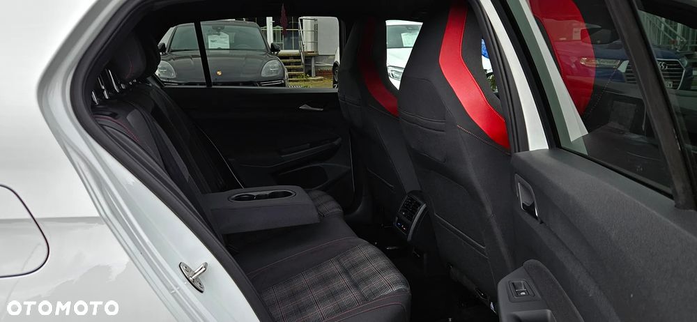Volkswagen Golf VIII 2.0 TSI GTI DSG - 20