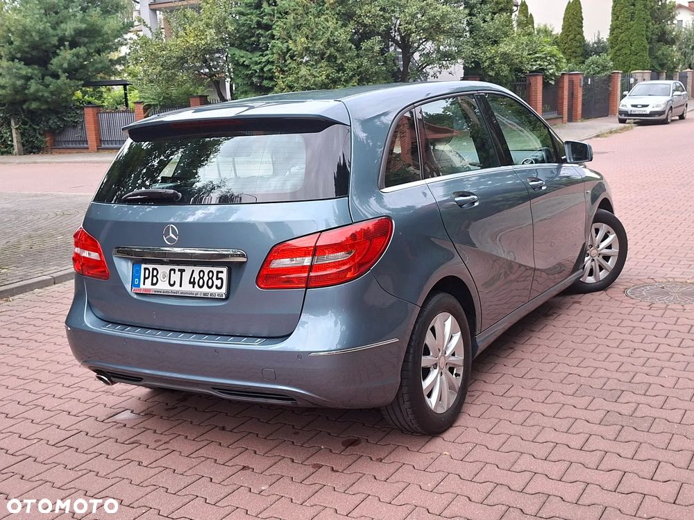 Mercedes-Benz Klasa B 180 Style - 13