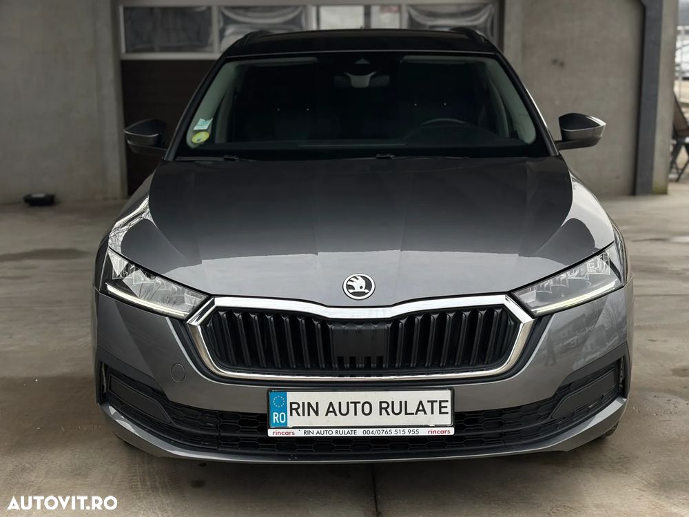 Skoda Octavia 2.0 TDI DSG Ambition - 3