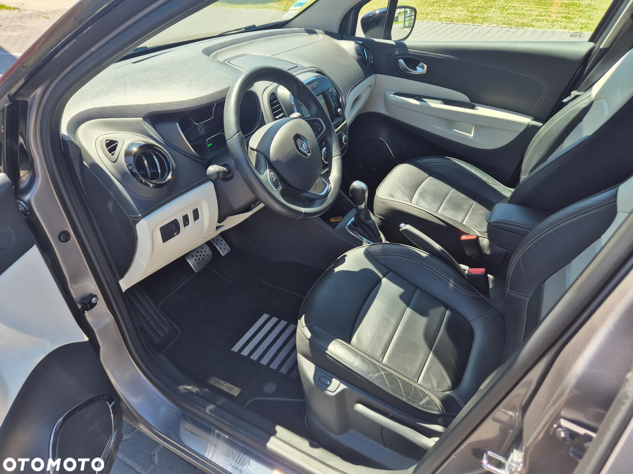 Renault Captur 1.3 TCe Intens EDC - 5