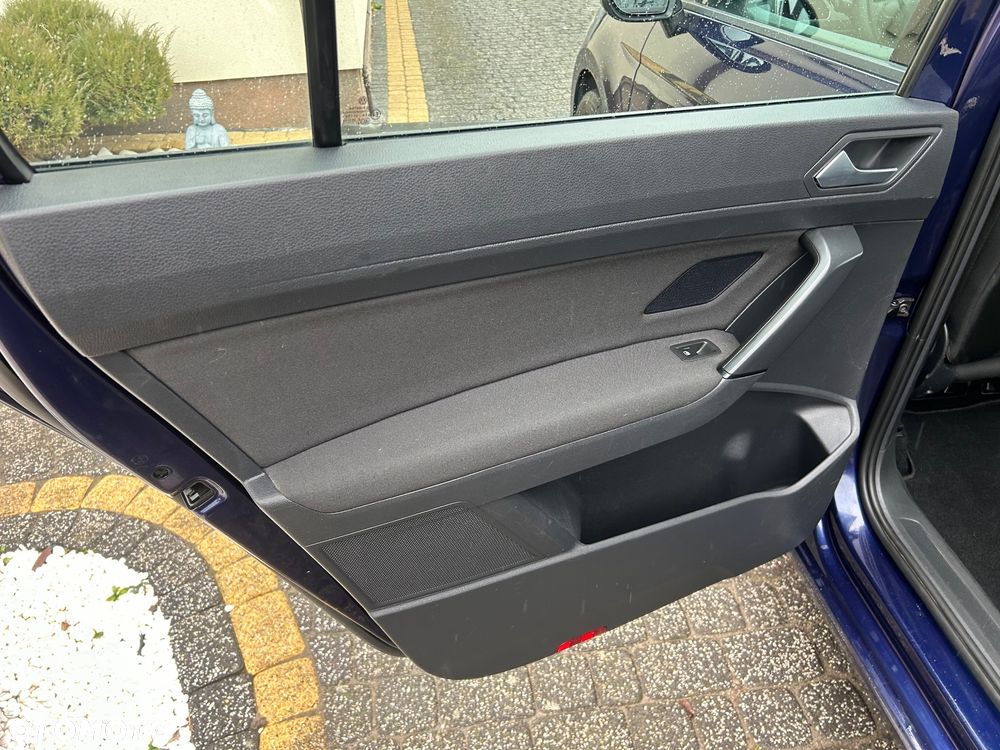 Volkswagen Touran 1.6 TDI SCR BlueMotion Technology Trendline - 27