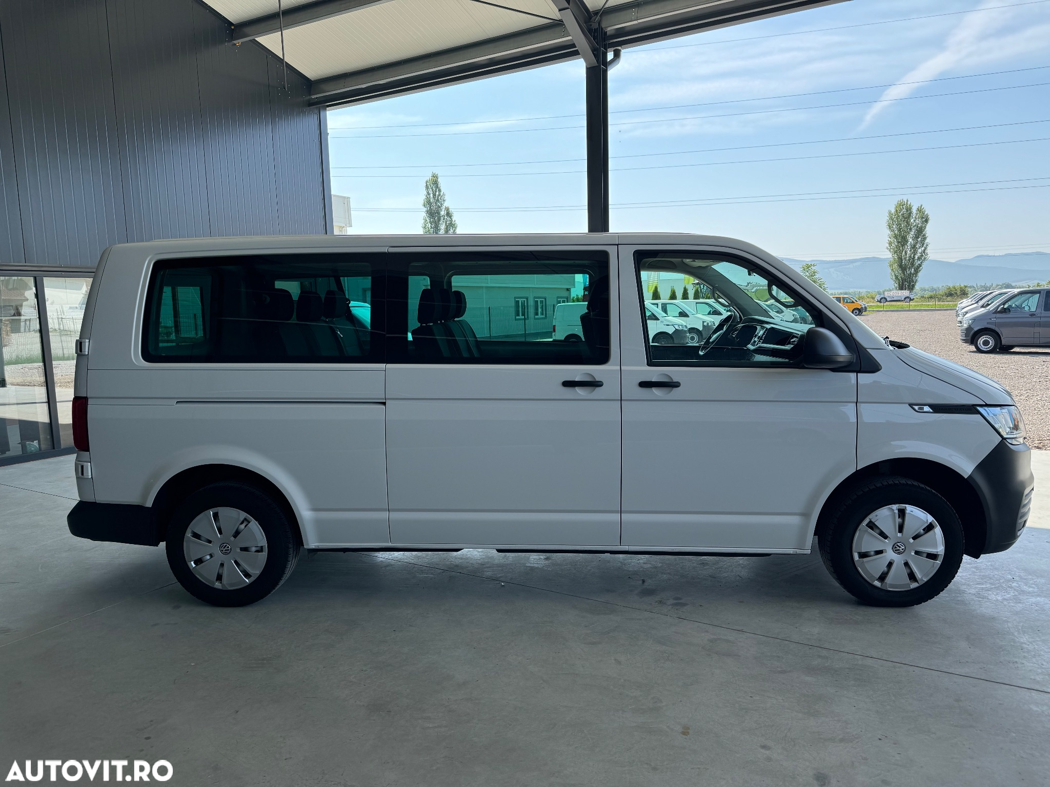 Volkswagen Transporter Kombi T6.1 2.0 TDI 81 kW LR - 13