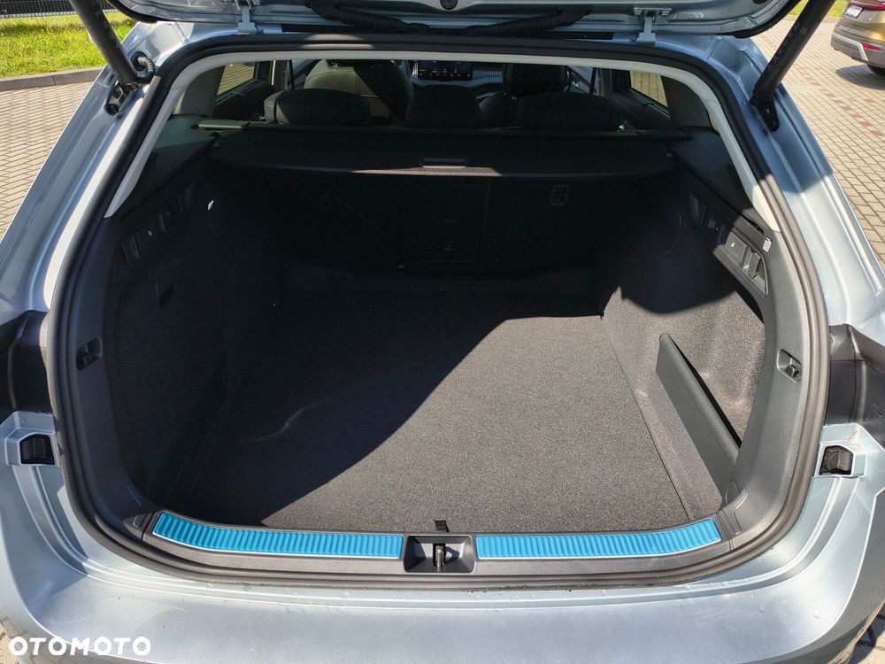 Skoda Superb 2.0 TSI L&K DSG - 9