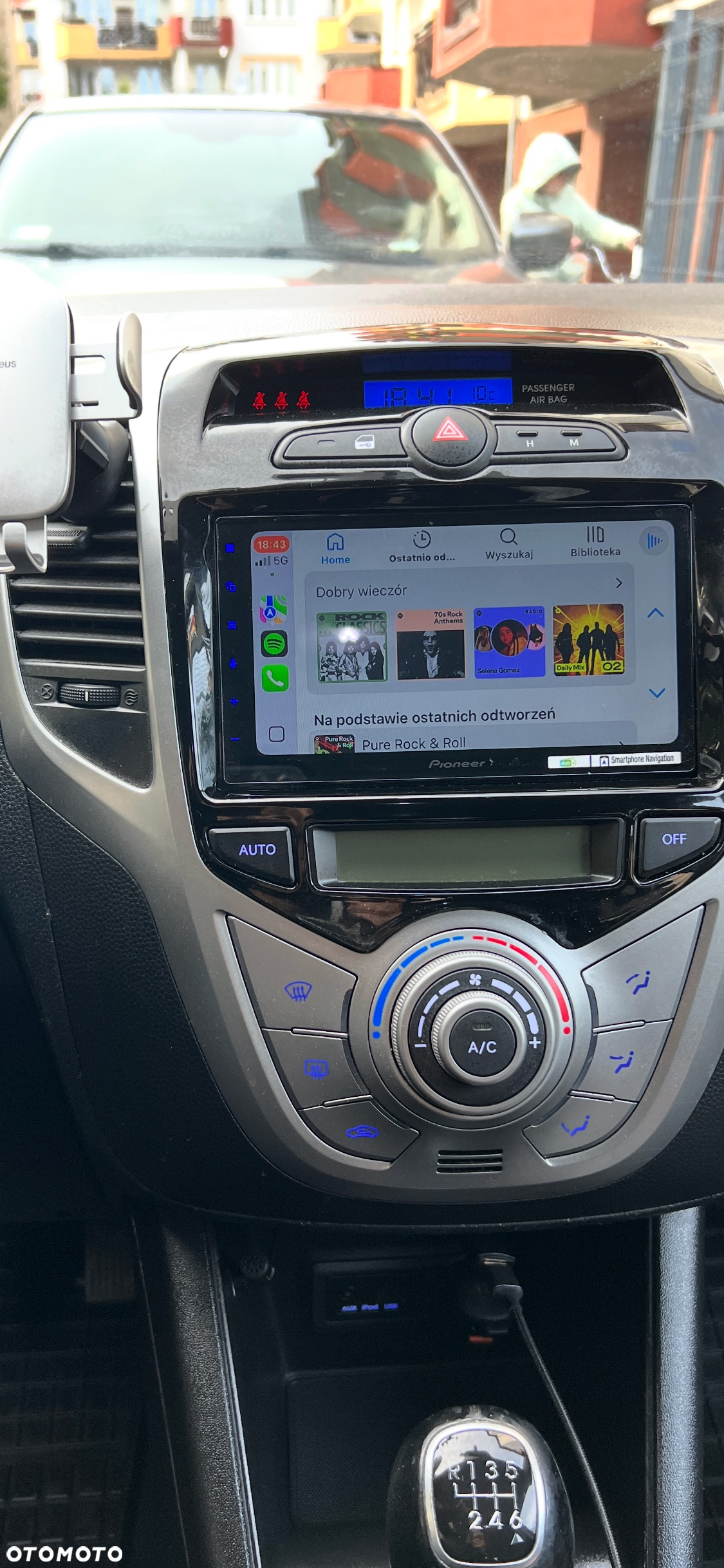 Hyundai ix20 1.6 Comfort - 12