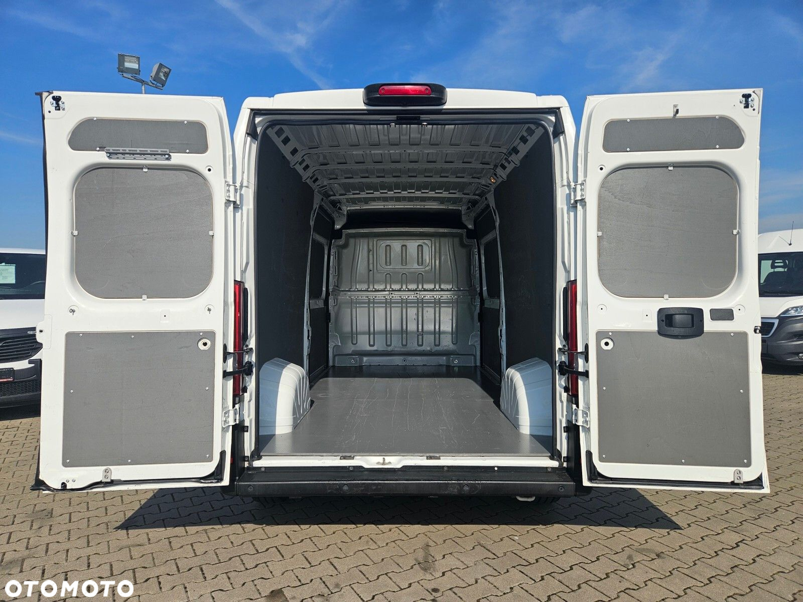 Peugeot boxer L3H2 *59999zł NETTO* 2,2HDi/120KM - 16