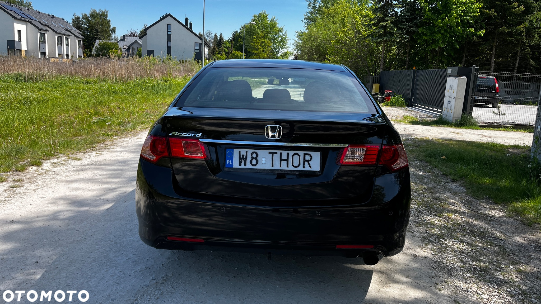 Honda Accord 2.0 Executive - 26