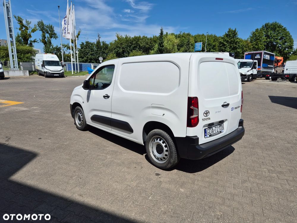 Toyota PROACE CITY L1H1 - 8