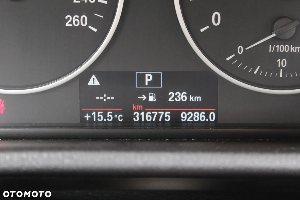 BMW X3 xDrive20d Luxury Line - 26