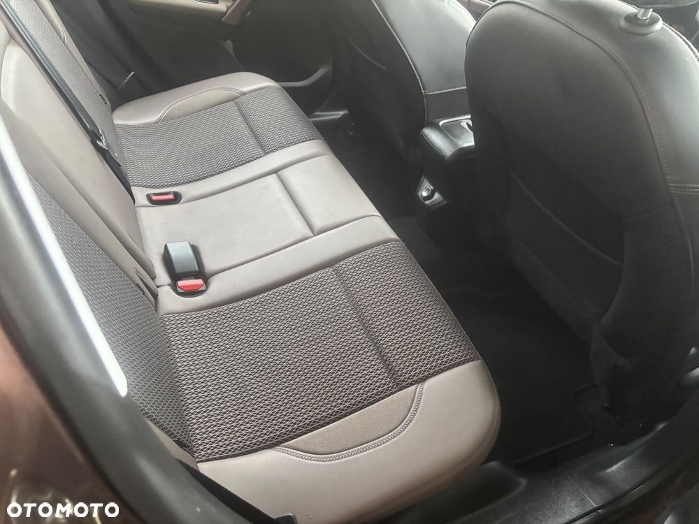 Peugeot 2008 120 VTI Automatik Allure - 23