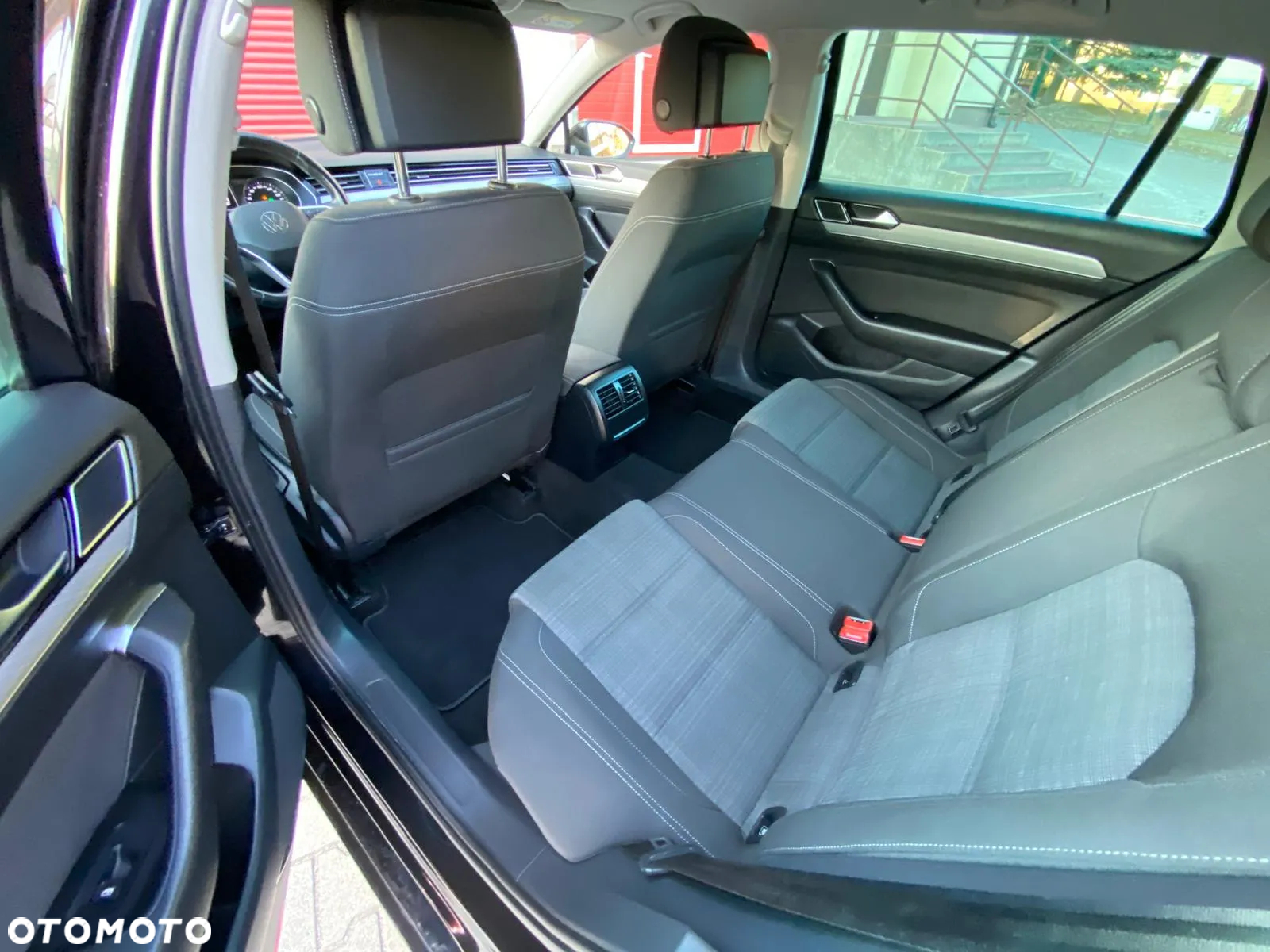 Volkswagen Passat 2.0 TDI EVO Elegance DSG - 25