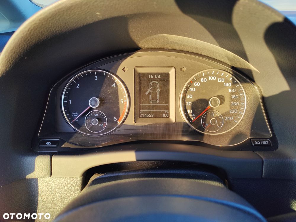 Volkswagen Golf Plus 1.6 TDI DPF Team - 21