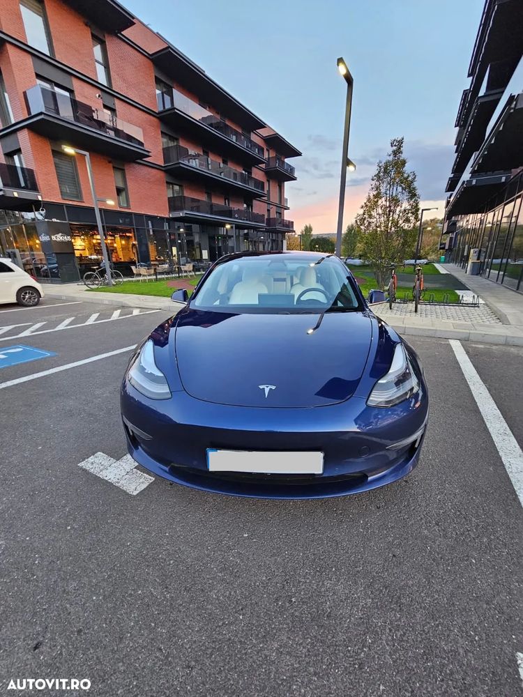 Tesla Model 3 Langstreckenbatterie Allradantrieb Dual Motor - 6