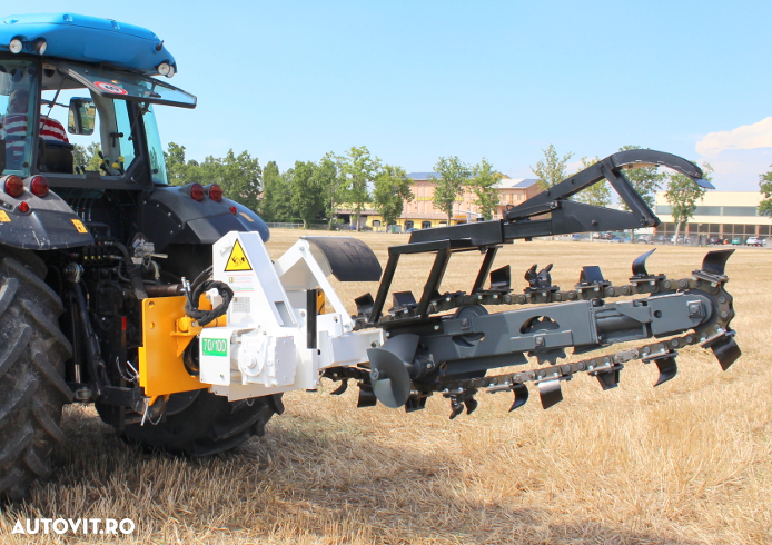 Trencher tractor / Sapator sant irigatii - 2