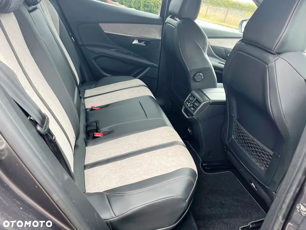 Peugeot 3008 - 10
