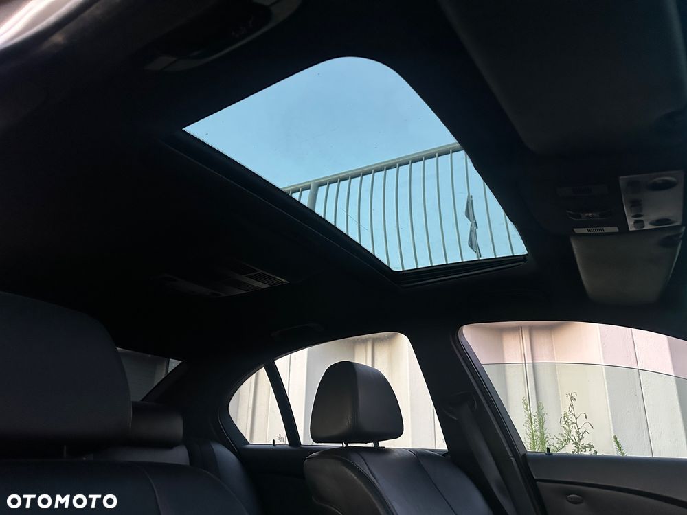 BMW Seria 5 - 22