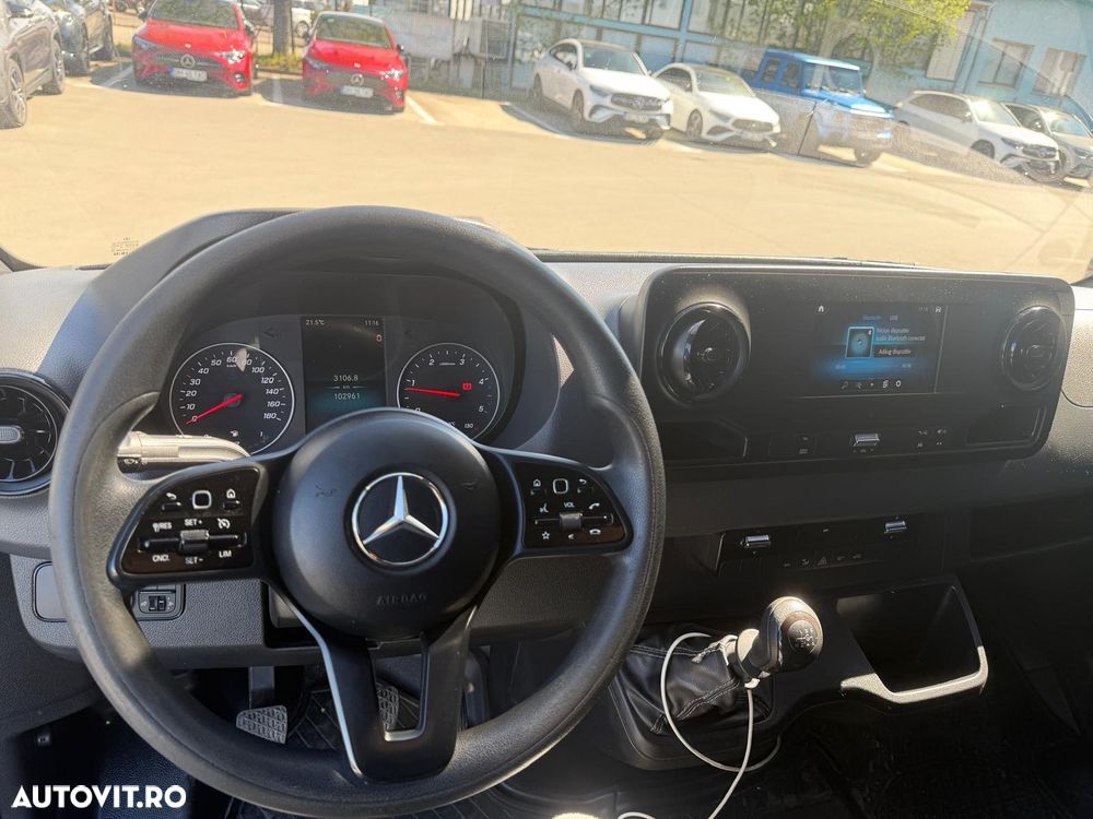 Mercedes-Benz Sprinter 319 CDI - 7
