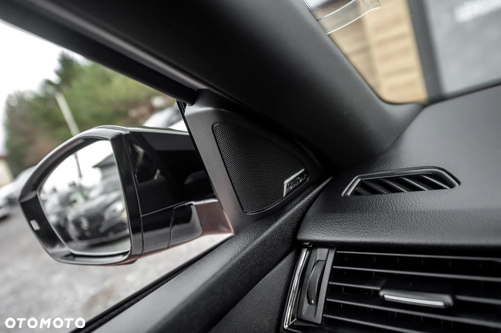 Skoda Octavia 2.0 TSI (Green tec) DSG RS - 30