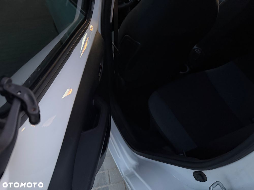 Citroën C1 1.2 Pure Tech Feel - 13