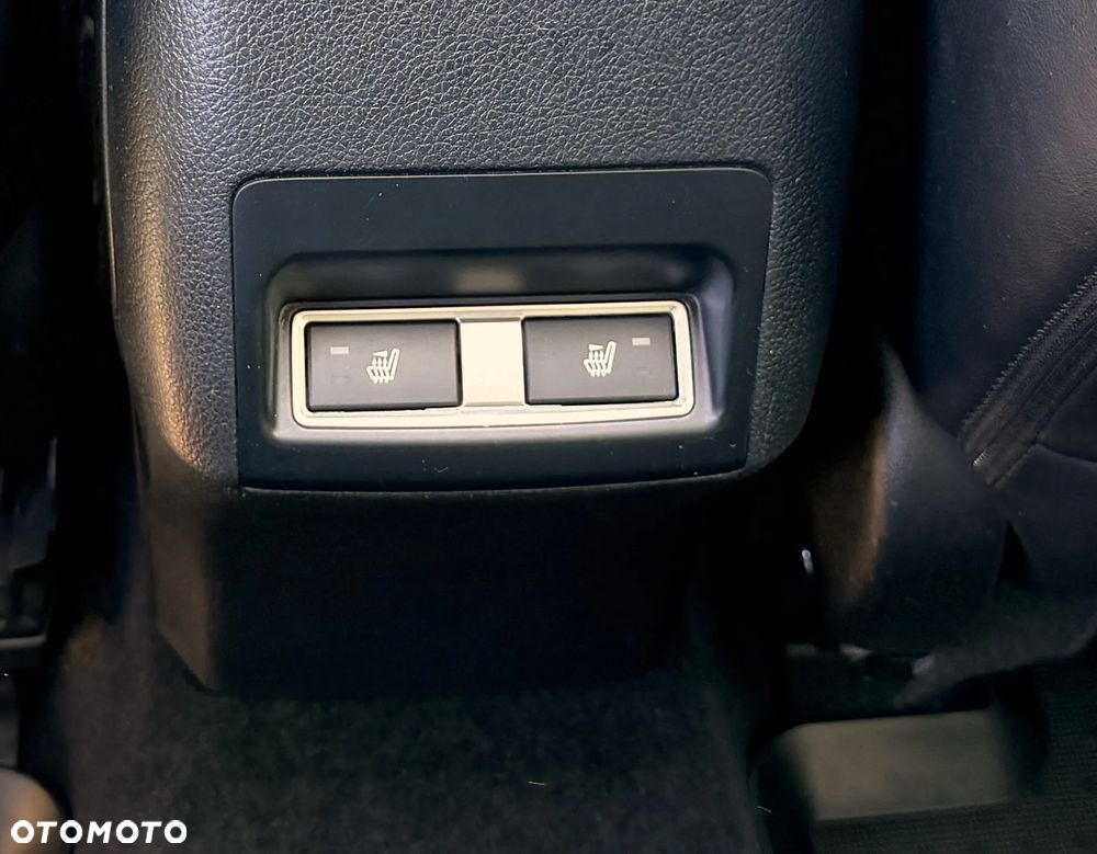 Subaru Forester 2.0i Platinum Lineartronic - 18