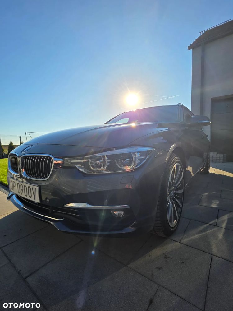 BMW Seria 3 320i xDrive Luxury Line - 5