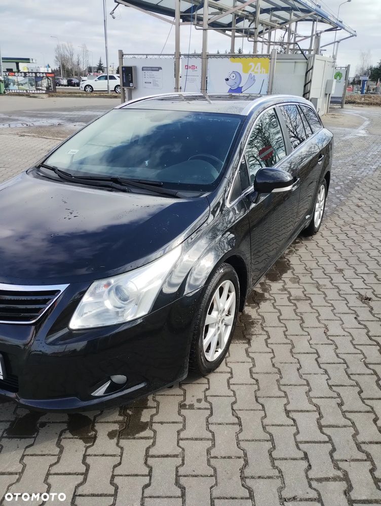 Toyota Avensis 2.0 D-4D - 20