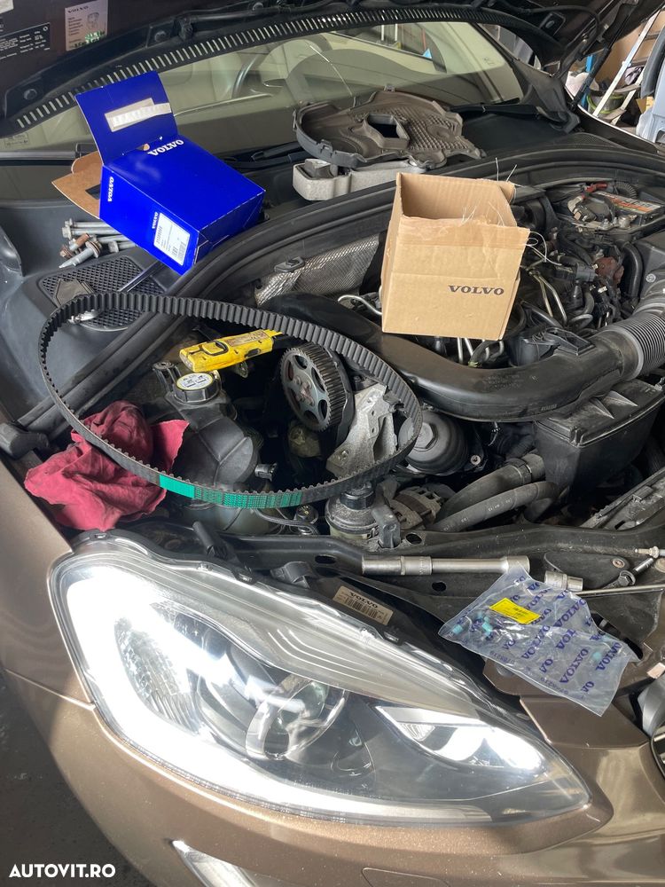 Volvo XC 60 D5 AWD Summum - 24