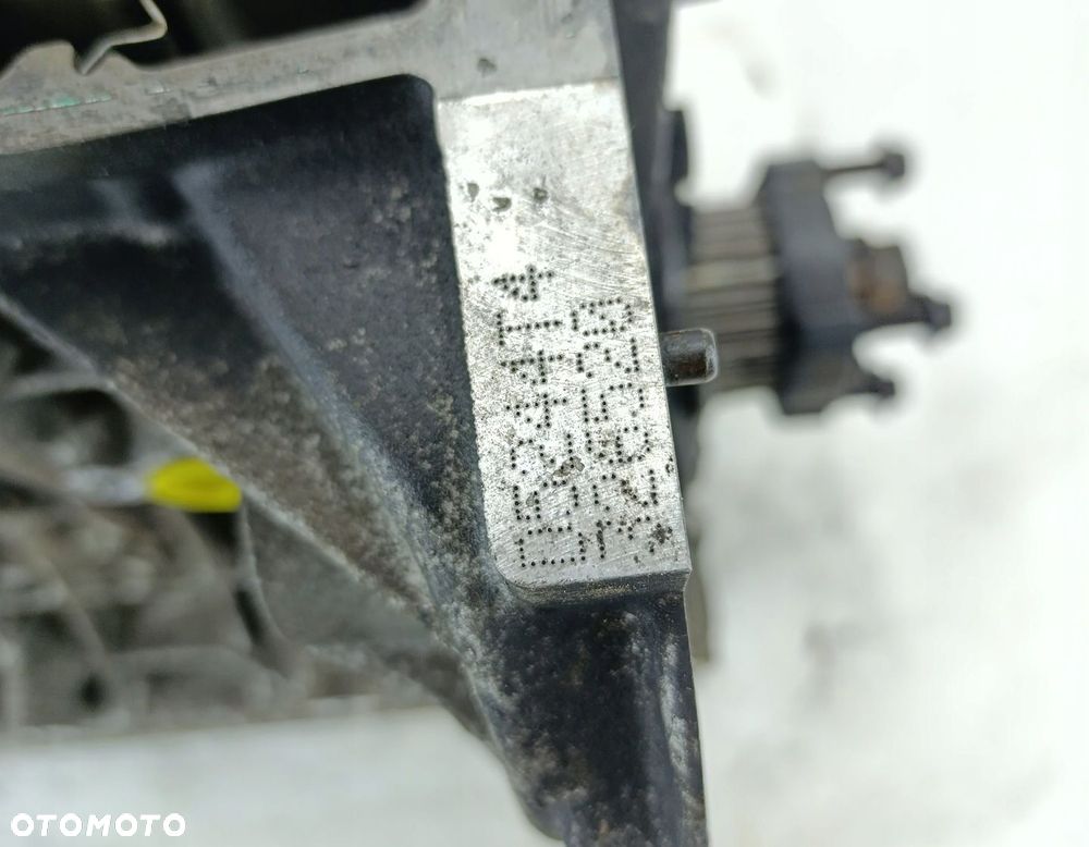 BLOK SILNIKA VOLVO V70 S60 XC70 XC90 D5244T4 - 11