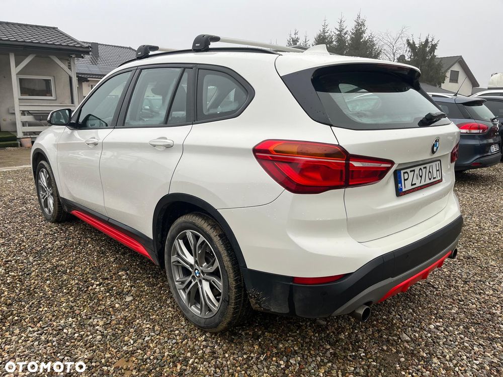 BMW X1 xDrive20i GPF Sport Line sport - 21