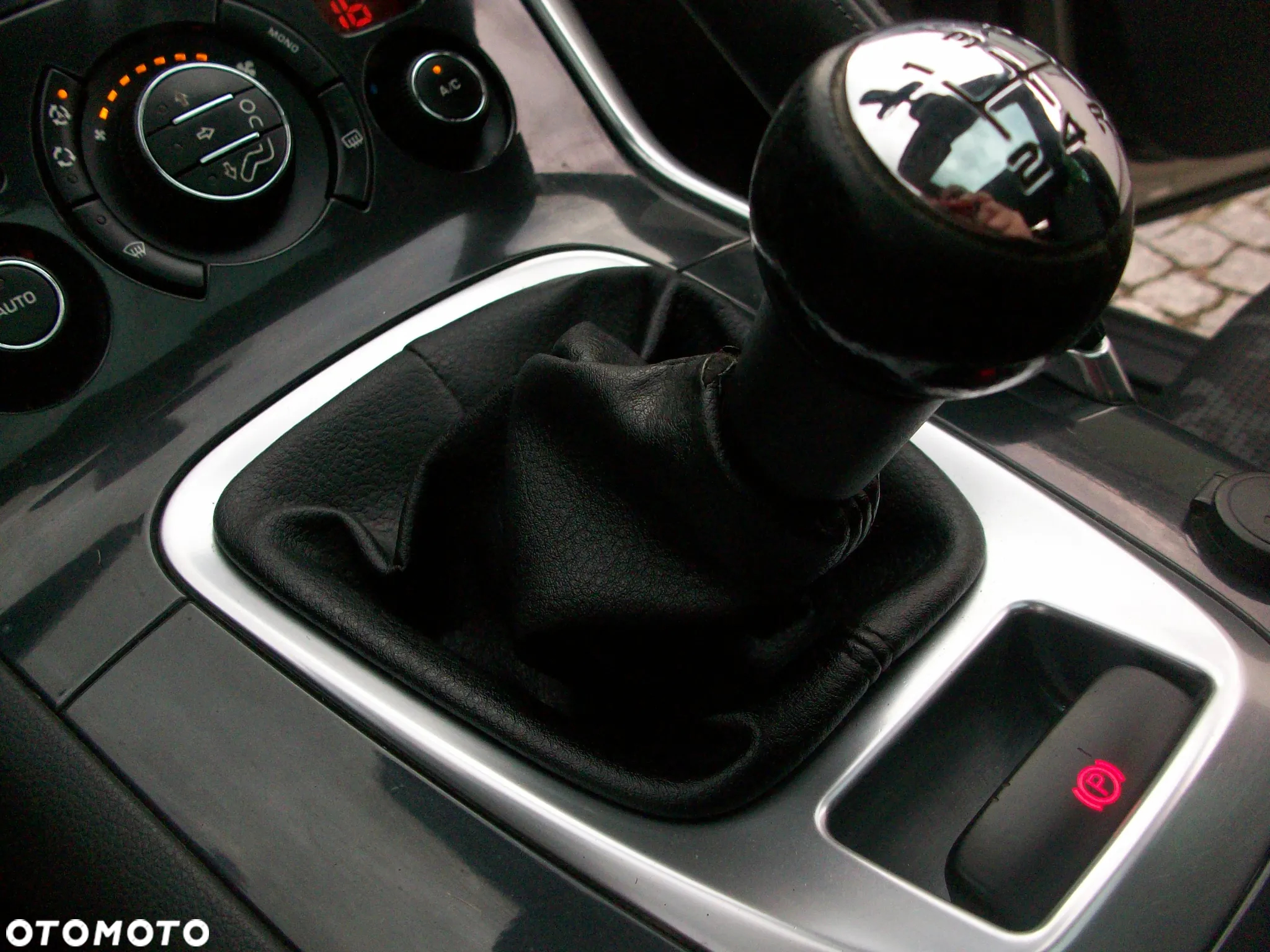 Peugeot 3008 120 VTi Tendance - 11