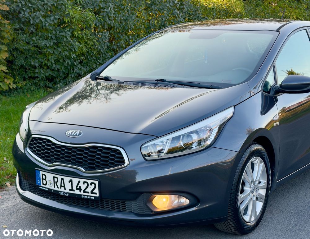 Kia Ceed 1.4 CVVT - 25