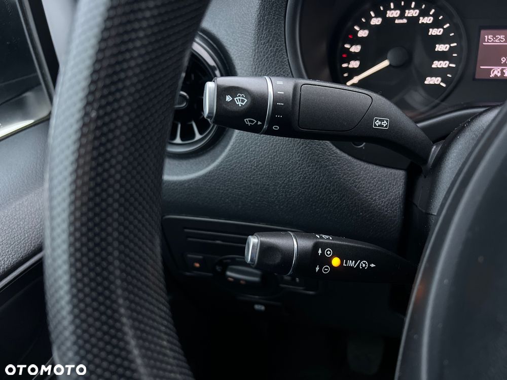 Mercedes-Benz VITO - 25