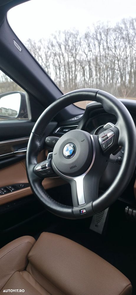 BMW Seria 7 740d xDrive - 11