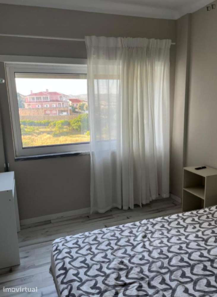 Quarto - localizado em Lisbon - Grande imagem: 2/20
