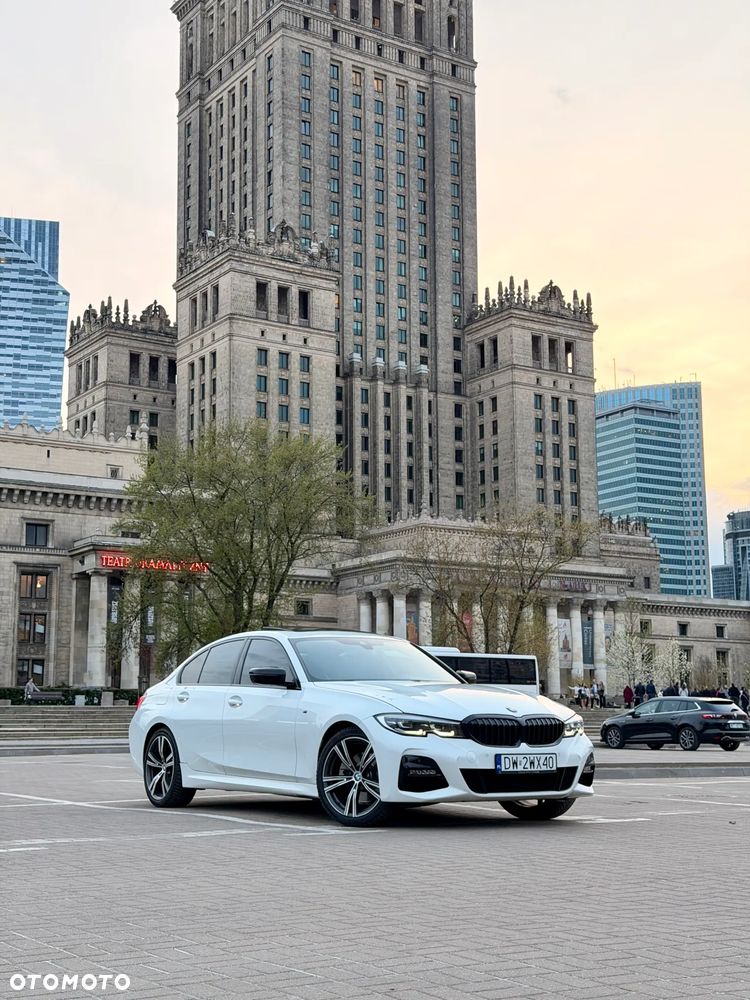 BMW Seria 3 330i M Sport - 12