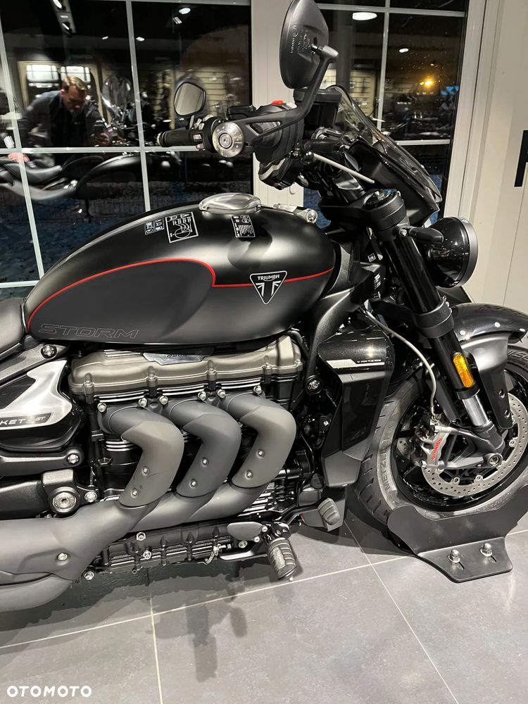 Triumph Rocket - 4