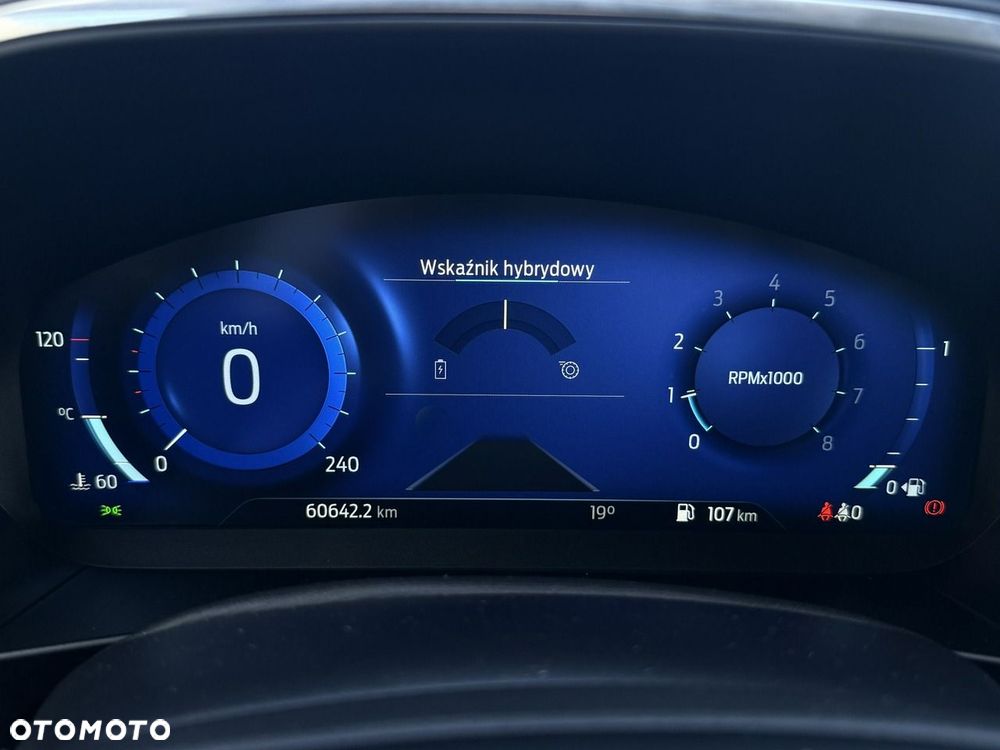 Ford Focus 1.0 EcoBoost mHEV Titanium X - 21