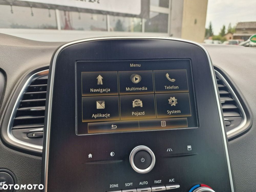 Renault Scenic - 27