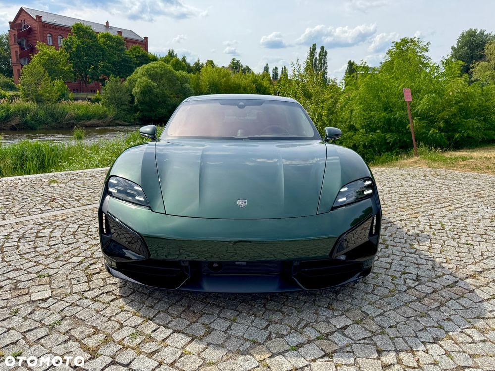 Porsche Taycan 105kWh Turbo - 2