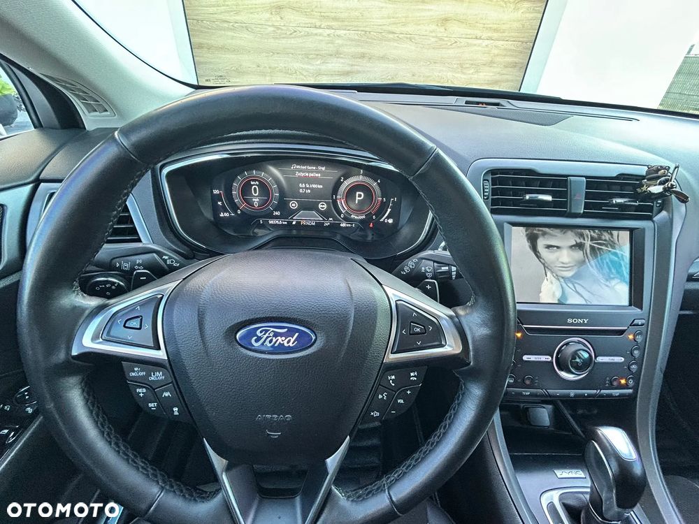 Ford Mondeo - 11