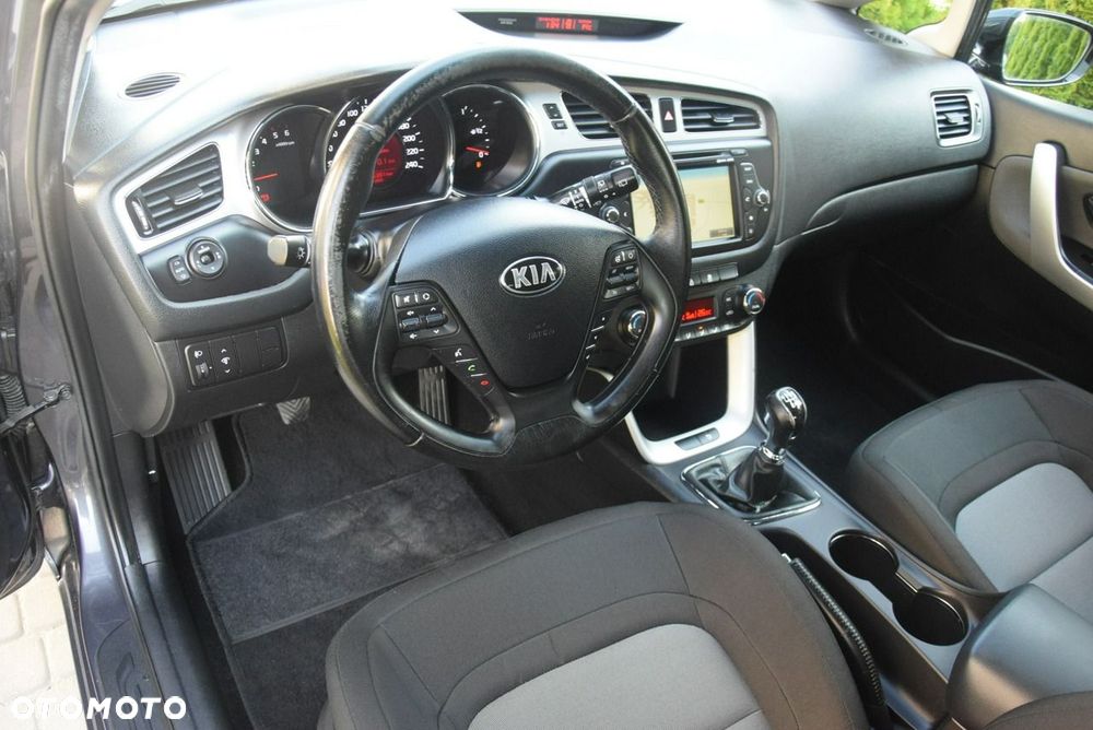 Kia Ceed 1.6 CRDi XL - 31