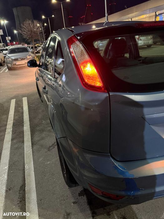 Ford Focus 1.8 TDCI Trend - 4