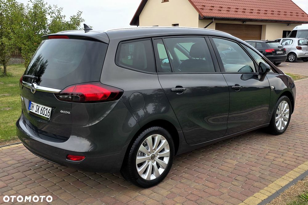 Opel Zafira - 8