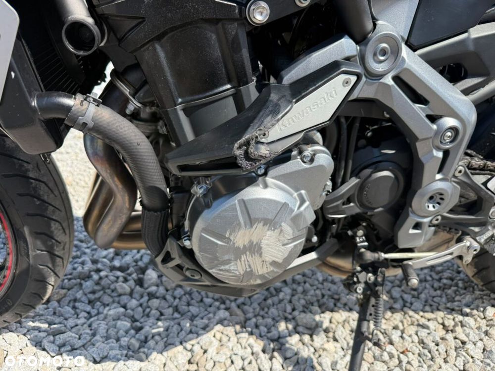 Kawasaki Z 900 - 15