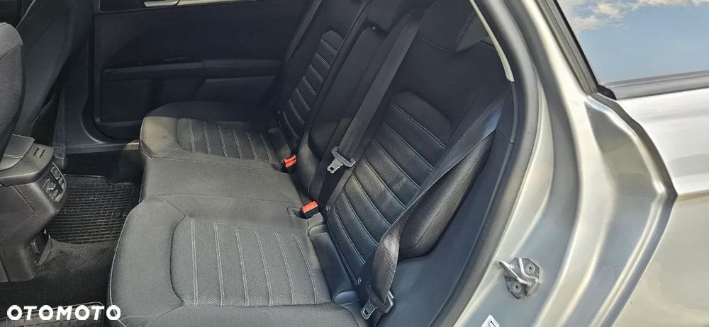 Ford Mondeo 2.0 EcoBlue Trend - 34