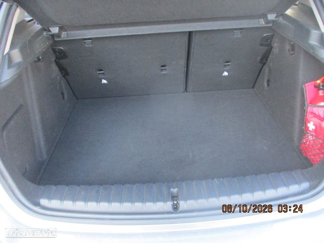 BMW 116 i Aut. - 11