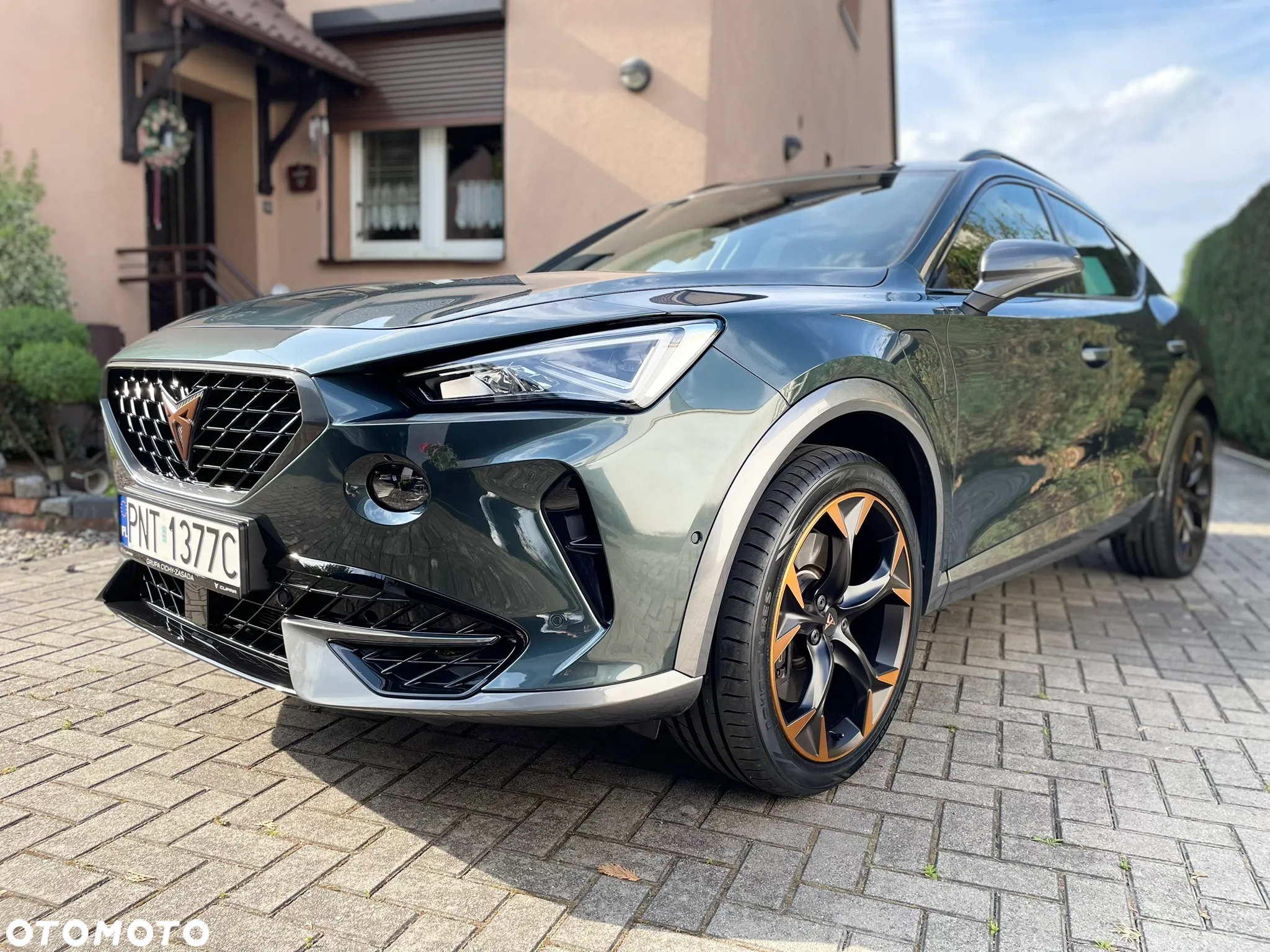 Cupra Formentor VZ 1.4 e-Hybrid DSG - 4