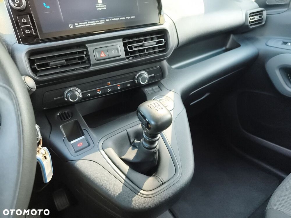 Toyota Proace City Verso Long 1.5 D-4D Business - 22